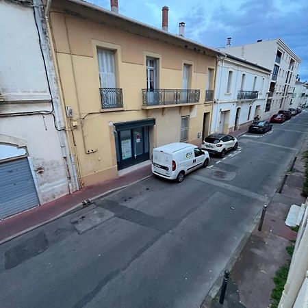 Charmant Studio Beaux Arts - Centre Historique Et Wifi Apartment Montpellier Exterior photo